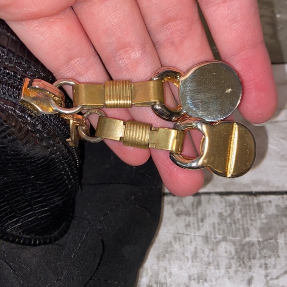 Marine by Fin Ros Black Quilted Handbag - Picture 4 of 9